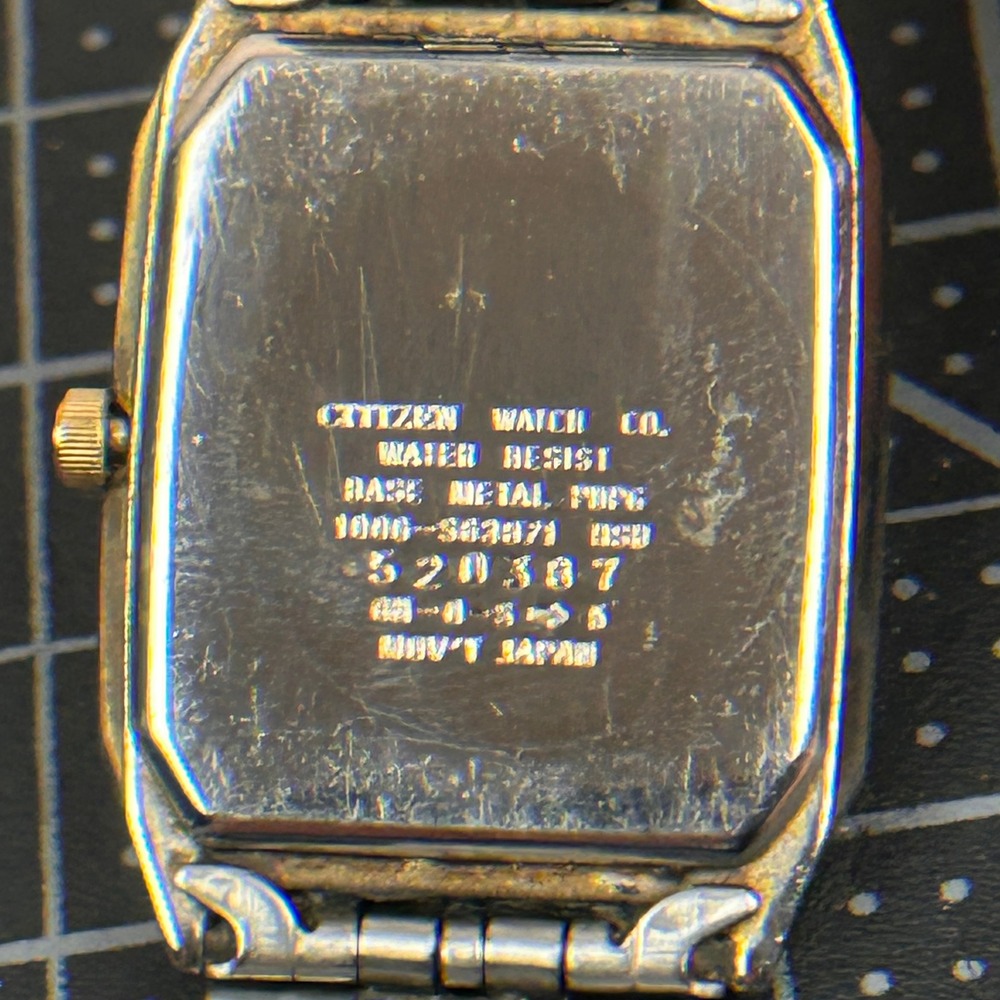 Citizen Quartz Two Tone Square‎ Watch 1000-S63871 Day Date White Dial - Picture 8 of 9